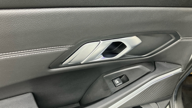 BMW 3 Series 320i M Sport 4dr Step Auto Petrol Saloon